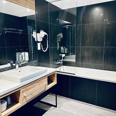 Hotel Limanova Limanowa