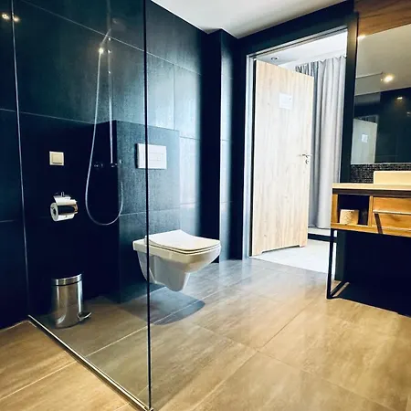 Limanova Szálloda 3*