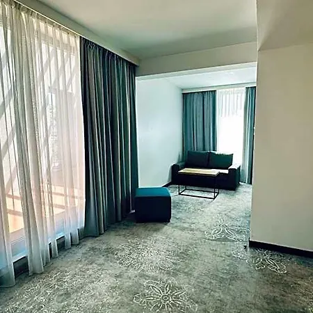 Ξενοδοχείο Limanova 3*