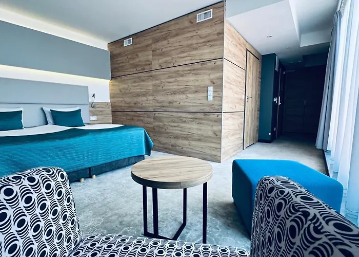 Limanova 3* Limanowa